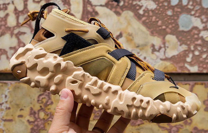 nike ispa overreact sandal wheat