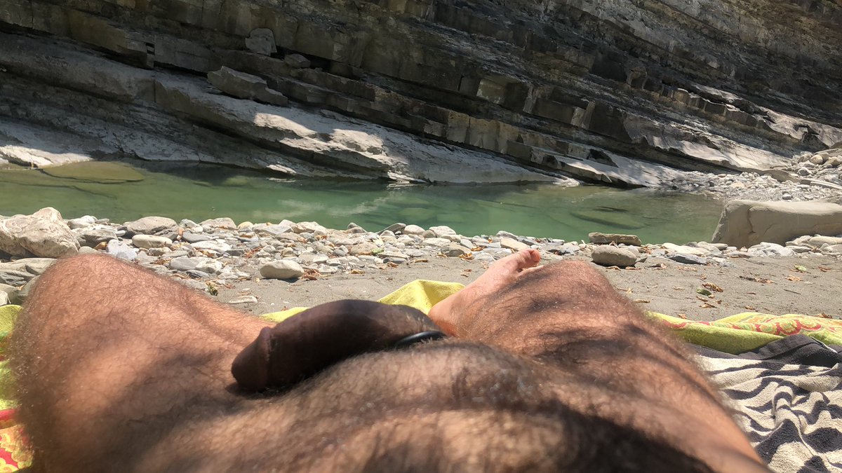 ab89abc's tweet photo. pesce fluviale 🍆💦 https://t.co/ZebHyw2TsB