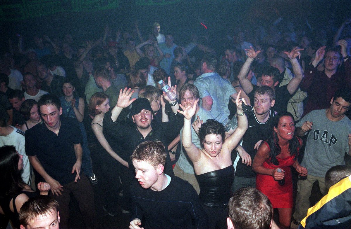 PictureThis Scotland tweet media