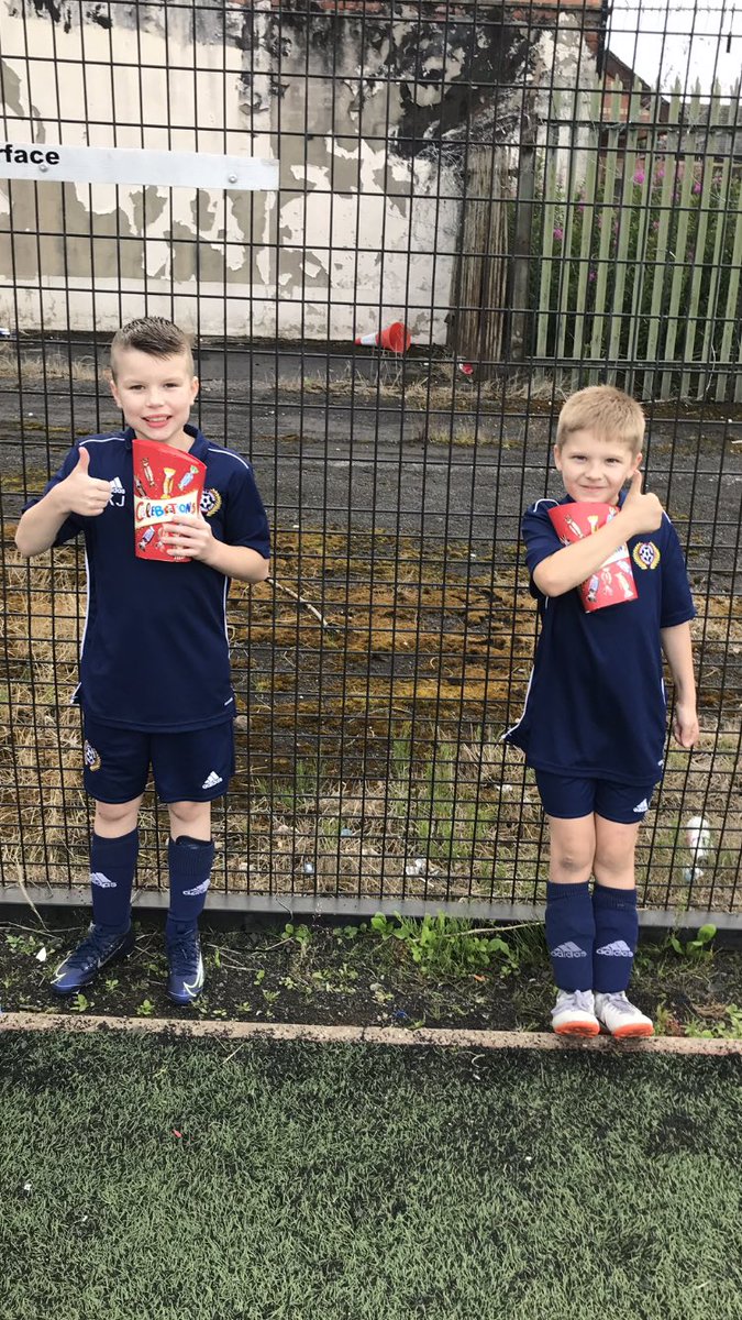 ShankillJ's tweet photo. 🟢2011s Trainers of The Week🔵 

Well Done to Karson-Jay (KJ) and Riley (The Tank) Elwood, Two Superb Sessions This week with the 2011s! Both Listening and Taking Instructions on board and improving every week! Well Done Boys and keep up the Fantastic Football  👏🏻👏🏻👏🏻👏🏻👏🏻 https://t.co/mhYMQspMIB