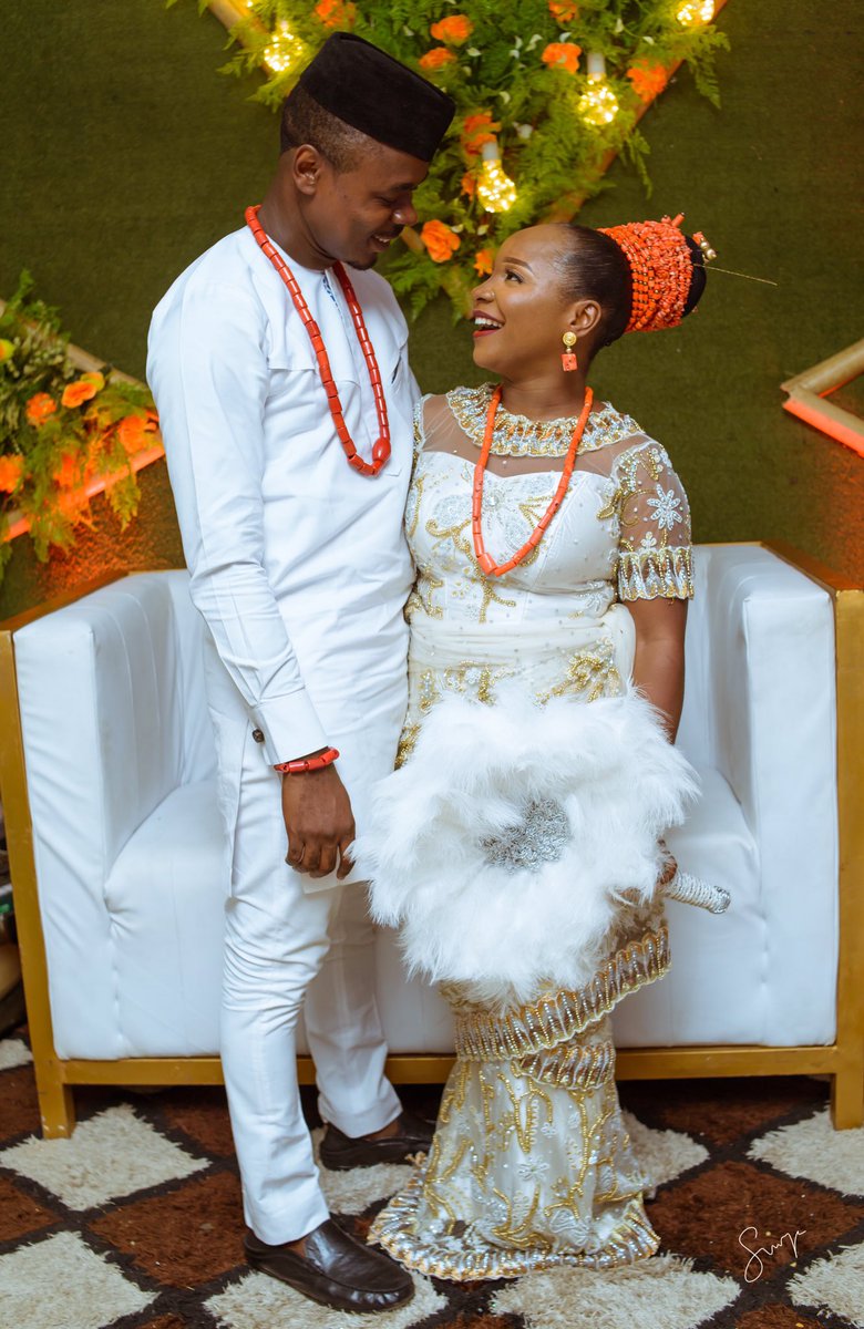 1015events's tweet image. Chioma &amp;amp; Daniel in their glory🤩
—————————————
#Code2020
——————————————
.
.
.
.

.
#1015events #1015eventsWeddings #1015eventsProduction #1015eventsCouple #nigerianwedding #nigeriancouple #nigerianweddings