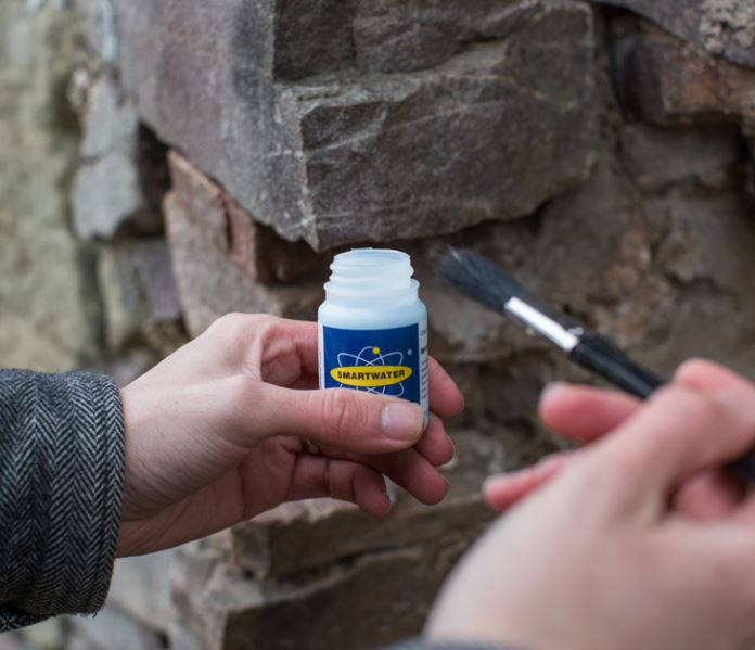 DeterTech_UK's tweet photo. #SmartWater has been at the forefront of combating church #metaltheft for over 8 years.
Find out more here: https://t.co/XoJHqBRHiO
#SecuritySolutions #Churches #HeritageCrime #ChurchCrime #LeadTheft https://t.co/rkSNb23GeX