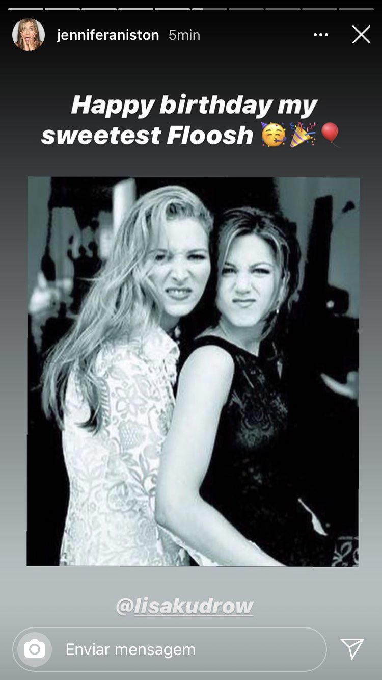 Tão perfeitinhas  HAPPY BIRTHDAY PATROA

Lisa Kudrow 