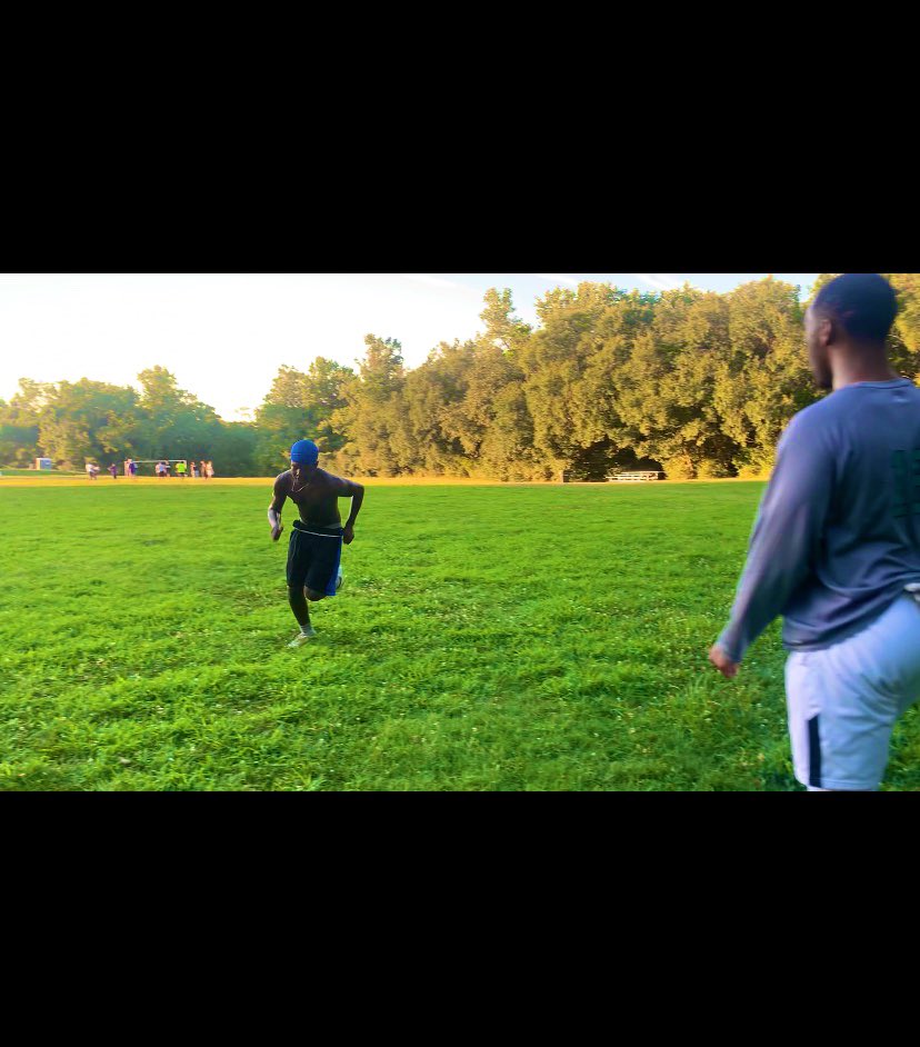 5_vs4's tweet photo. Gotta work my hardest even if it’s no one working wif me💯👨🏾‍🦯 https://t.co/Dlu5fPvghP