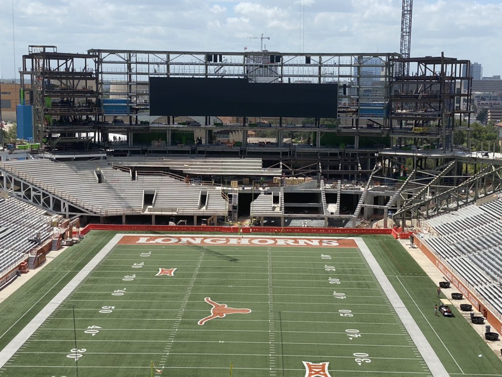 EeM9pAQXYAo2ujX?format=jpg&name=medium