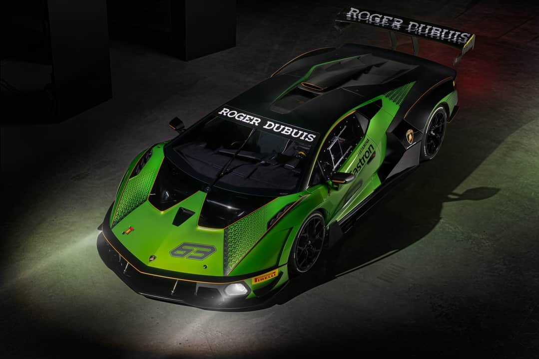 themotoop's tweet photo. #Lamborghini has unveiled the #EssenzaSCV12 , a track only beast with only 40 units. Gets the most powerful #V12 in a lambo yet with 830hp. 
Surely we need it in #Forza ASAP! https://t.co/NUhji3syra