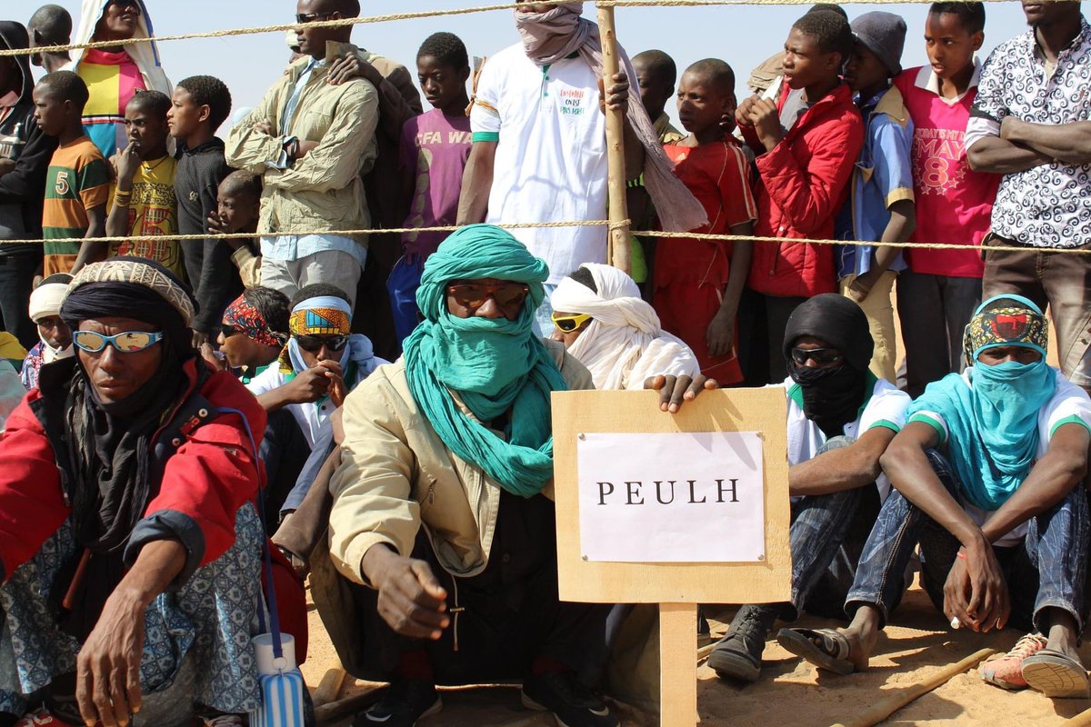 5/Les Peulhs : ils sont appelés Fulan et sont repartis entre plusieurs régions et au-delà. Ils sont généralement des éleveurs