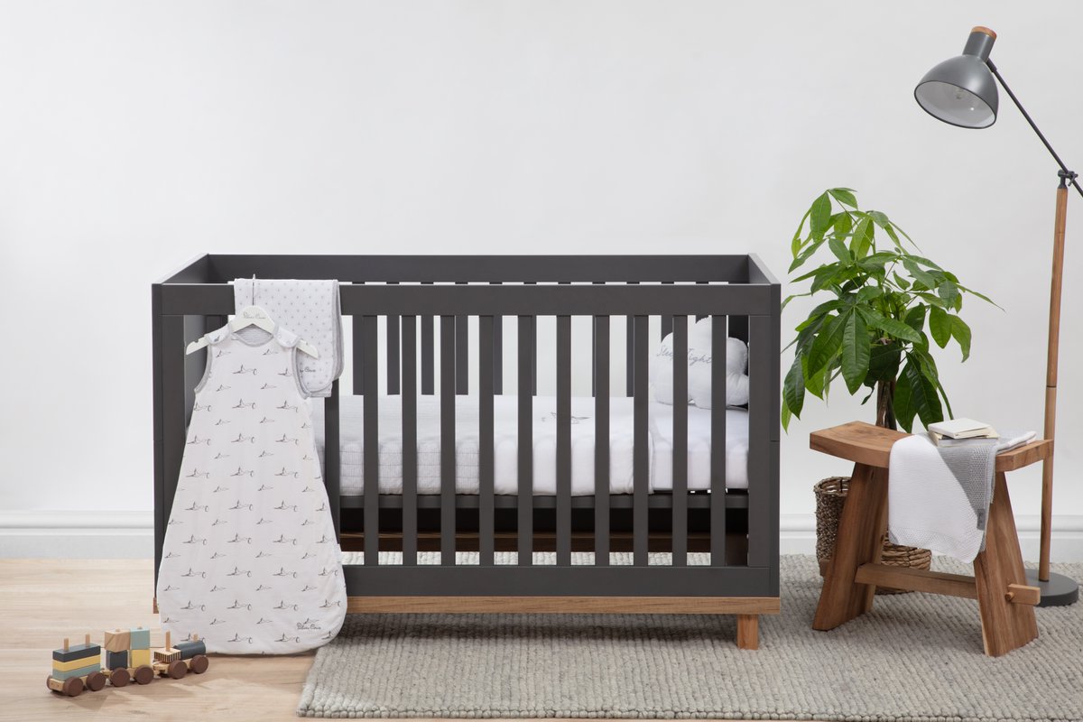 silver cross bromley furniture set