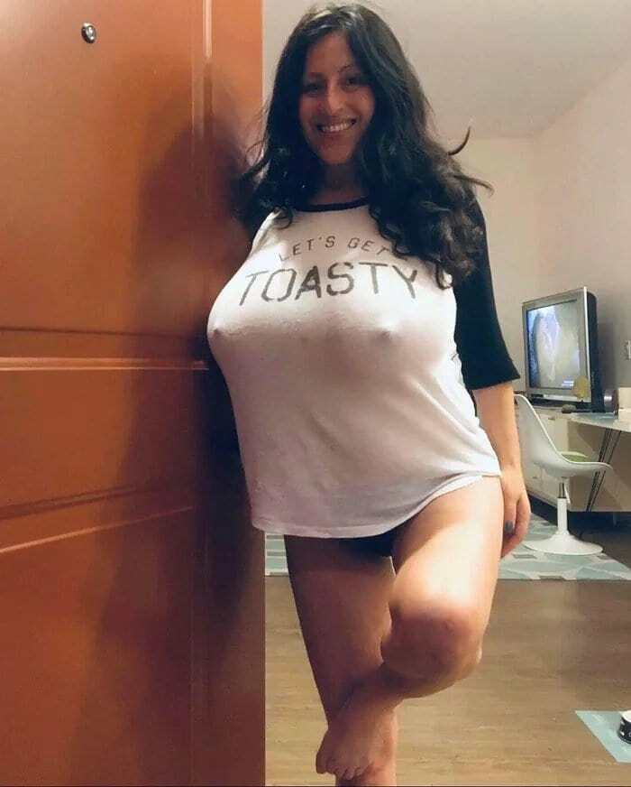 StonerGear1's tweet photo. Lets get toasty high
#high #faded #weedlover #420models #cannabismodel #highasfuck #wakeandbake https://t.co/PKuS5yv8RC https://t.co/yBjxu0yv9l