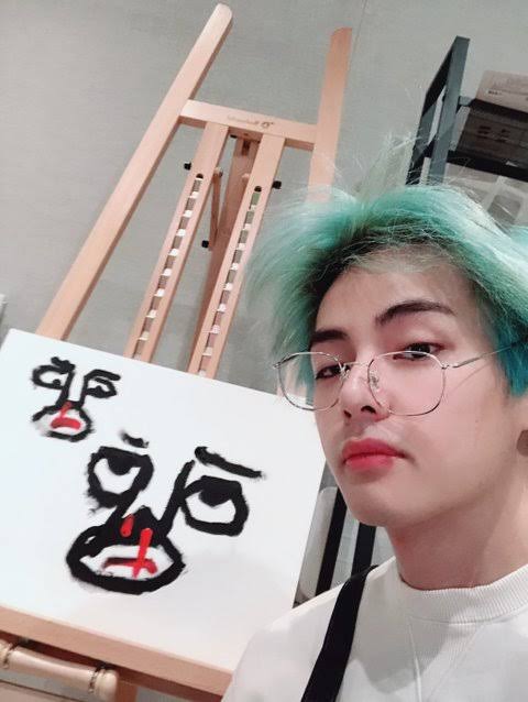 Just taehyung making creative art, designing his shirts, visiting his favourite artists galleries, brought paints and camera to further explore his interests and sharing all his hobbies with fans,, he is so dedicated & everything about him is so wholesome. The bestest boy