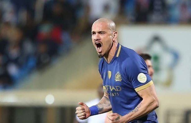311_mm's tweet photo. @AzizbagBag والله خبر صنع يومي 😭

شكرا للإدارة
شكرا بغلف
شكرا لكل شخص ساهم في عودة الوحش مايكون 😍
- https://t.co/DjsLCtz93X