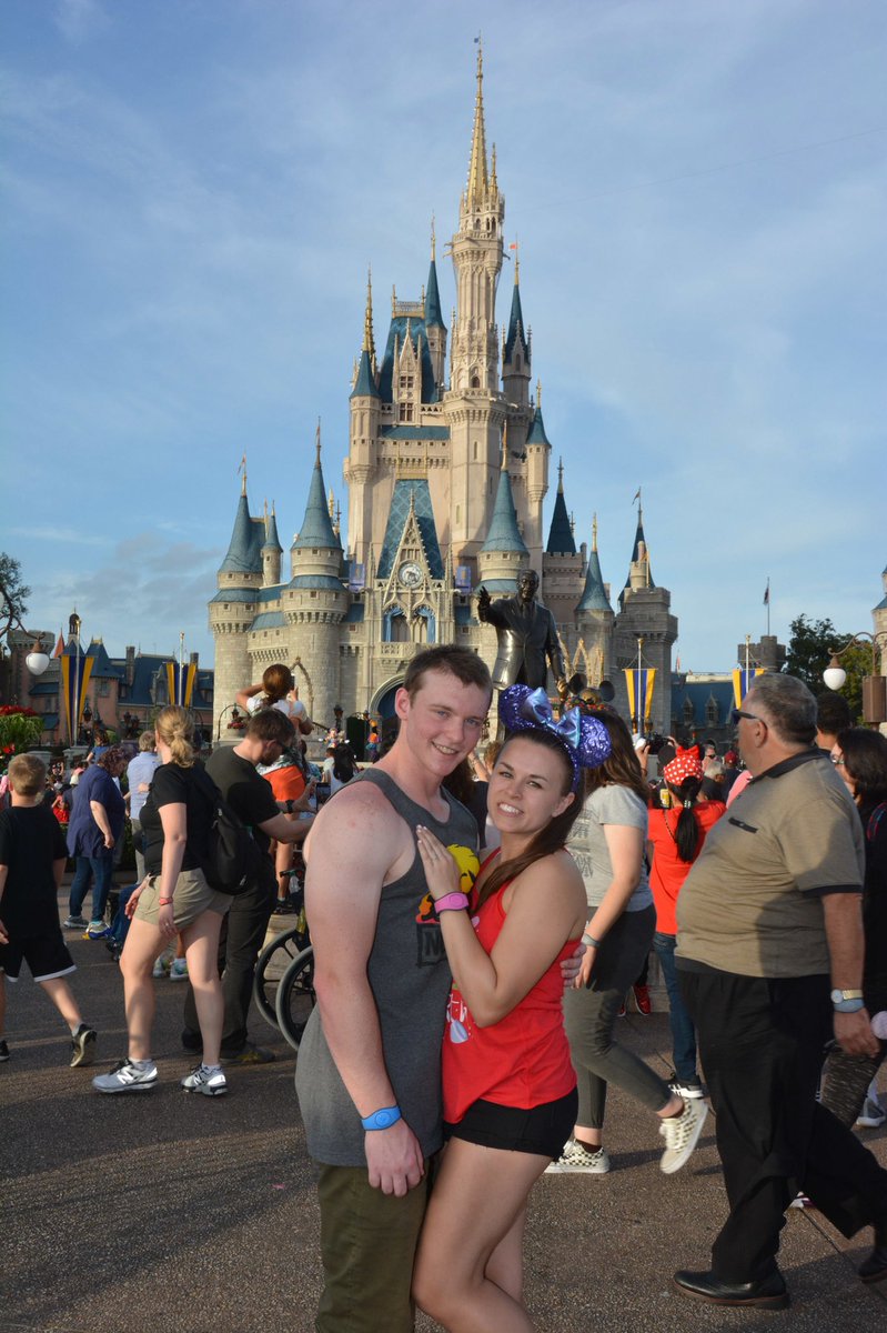 disneygalhan's tweet photo. @DisMomKnows https://t.co/JLU53zEqc7
