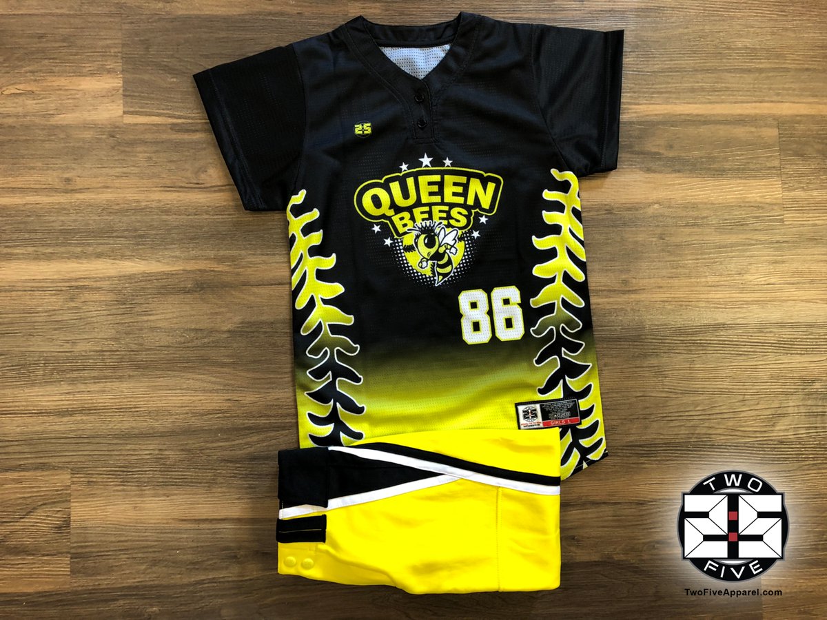 Two Five Apparel tweet media