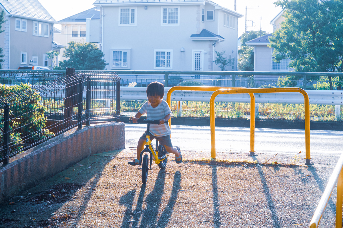 imotech72's tweet photo. #japanphoto #ILCE6000 #α6000 #apsc #sonycamera #streetphotos #oldrens #オールドレンズ  #単焦点 #単焦点レンズ #Yashinon #Yashica https://t.co/Eoz3kPsOUm