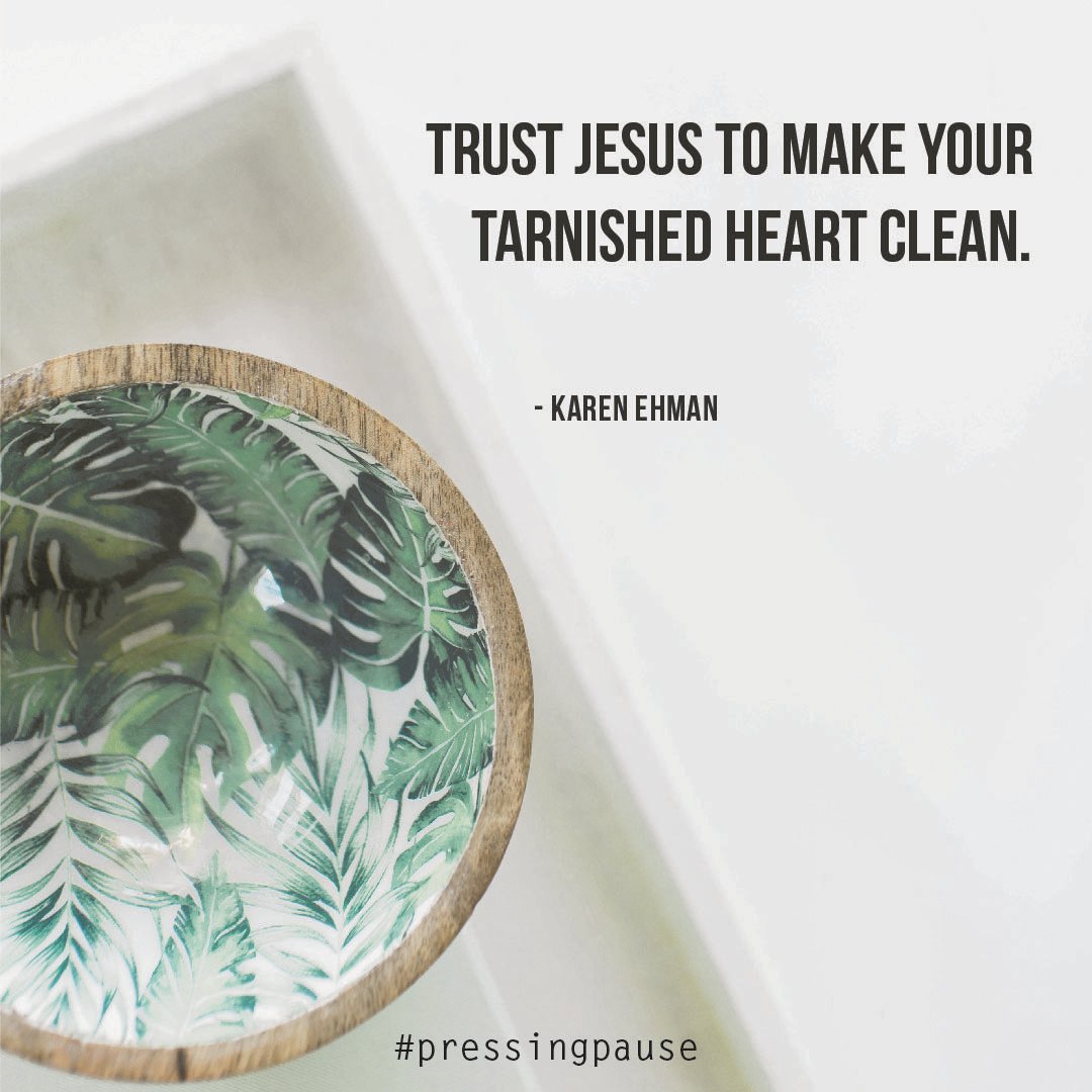 karen_ehman's tweet photo. Dear Lord, may I come to You, tarnish and all, trusting in Your ability to make my heart clean. 🙏🏼❤️ #pressingpause https://t.co/Zvvjo0lQMU