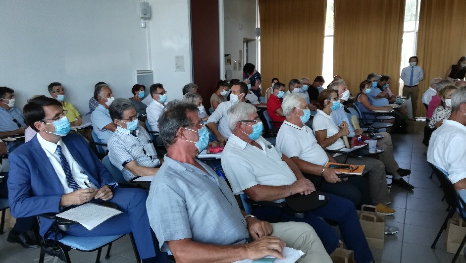 smicval's tweet photo. « Je souhaite que le Syndicat participe activement à la construction d’un nouveau modèle de territoire, plus résilient, plus autonome et plus sobre en ressources. » Sylvain Guinaudie, réélu aujourd’hui à la Présidence par la majorité des élu.e.s du SMICVAL. #ZeroWaste #SMICVAL https://t.co/rDKGndRBVL