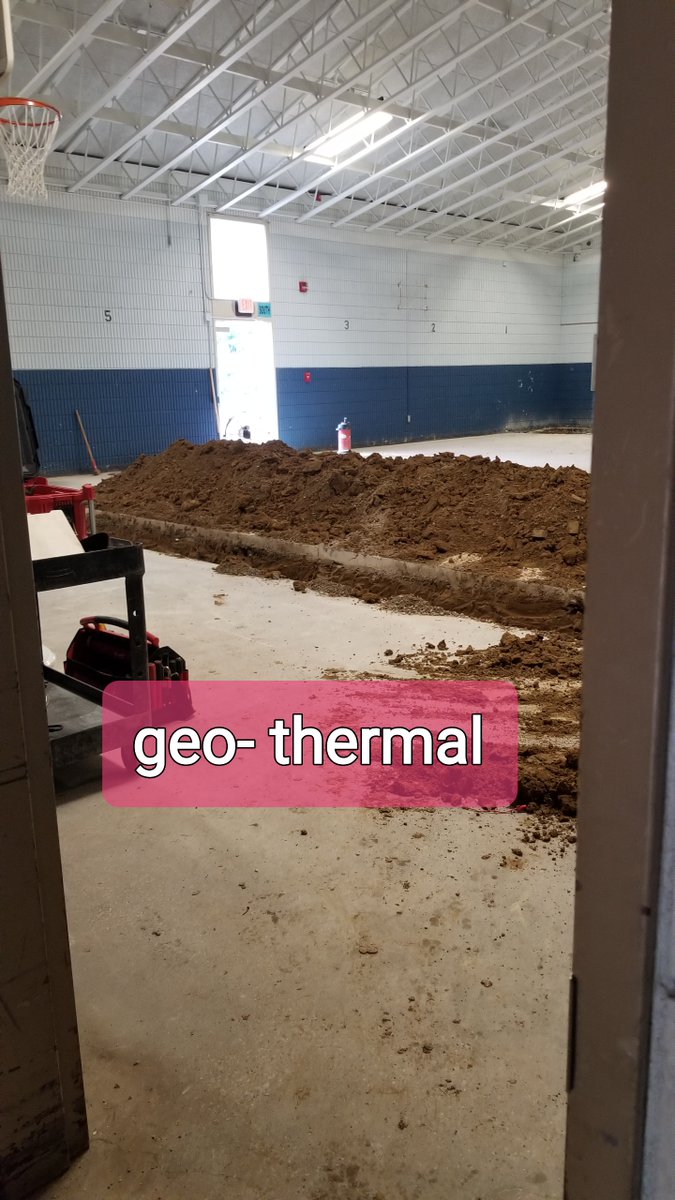 shimcirc's tweet photo. A few more pictures of the renovations going on at Shimek. Please remember that the school grounds are closed to visitors because of the construction. Thank you for your cooperation! https://t.co/seG13TWsU0