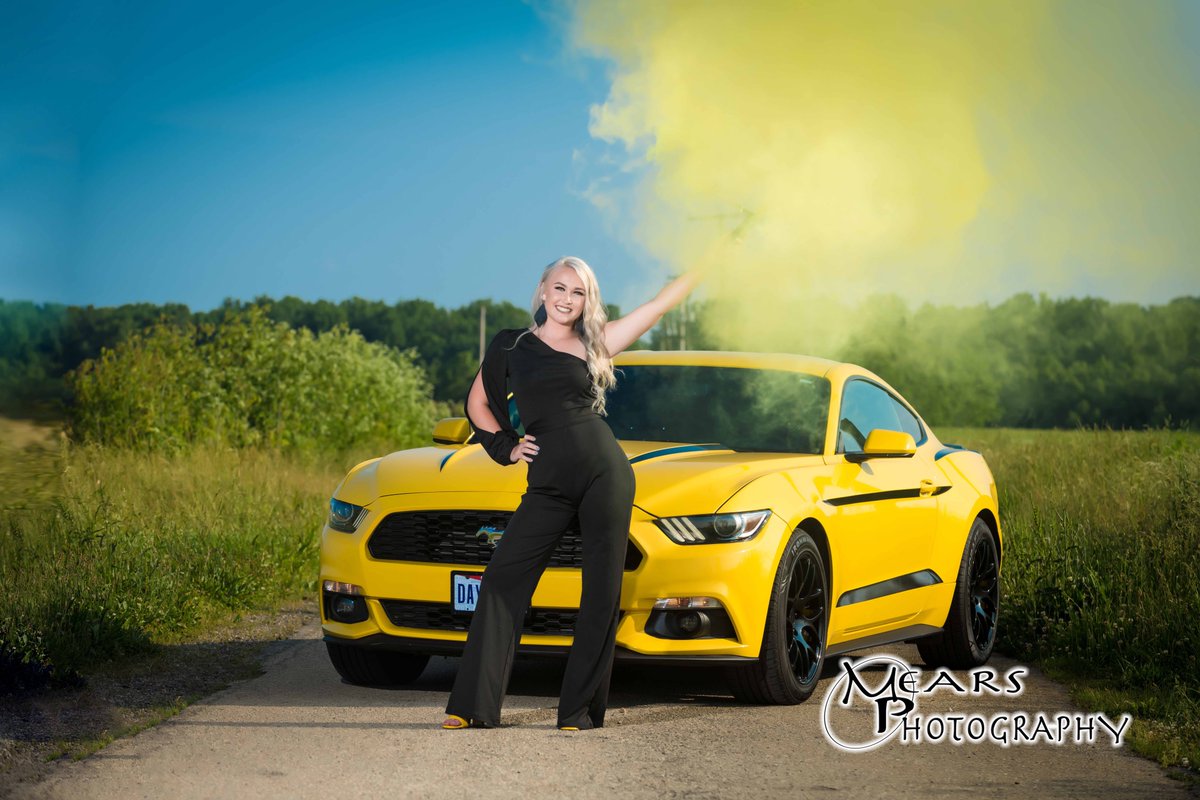 MearsPhoto's tweet photo. Something on fire? Ahhh-It's just @LowmanDayna with one of our cool smoke bombs! Schedule your senior appointment now! #mearsphotography #mearsseniorsrock #2021seniors #collectivetrend #columbusseniorphotographer #nikon850d #zeisslens #trendsetterphotography https://t.co/MmRdgiu6PE
