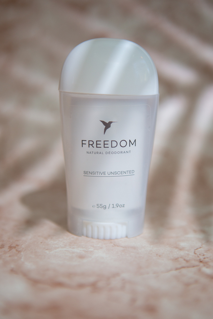 freedomdeo's tweet photo. Gentle and effective, this all-natural deodorant is formulated with coconut oil and shea butter moisturize for softer, smoother skin and natural clays and powders to keep your under arm area clean, drier, and odor-free ...
⁠ https://t.co/Mqzse5kWXW