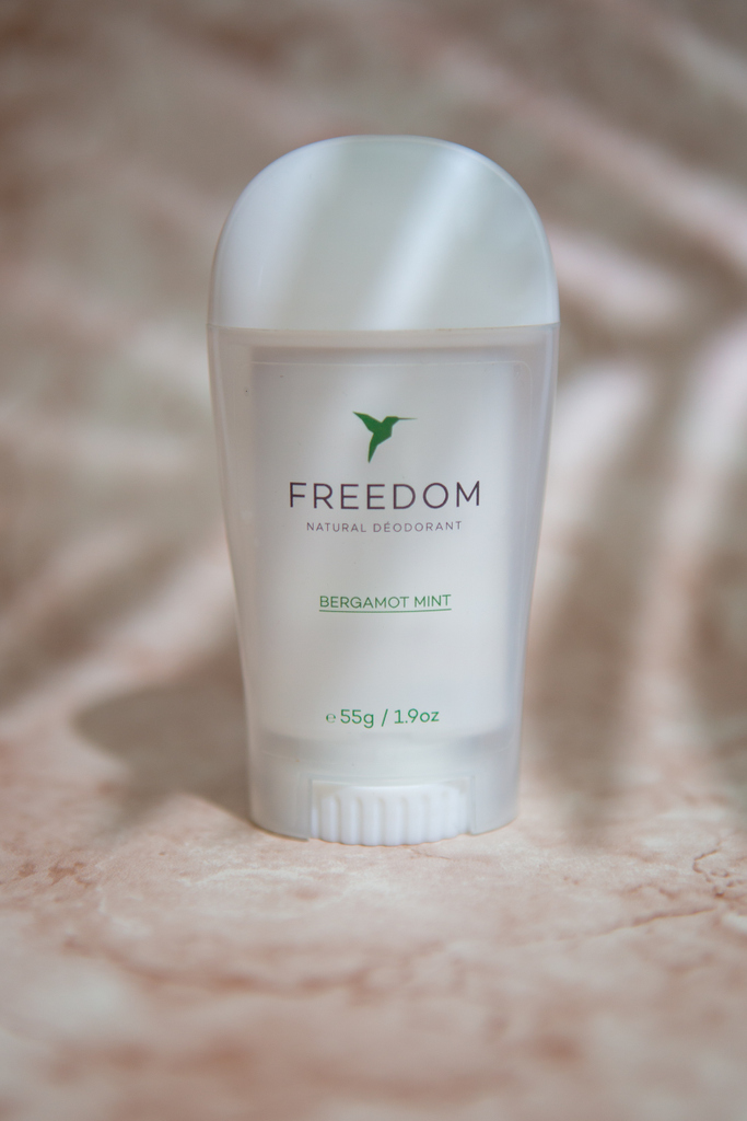 freedomdeo's tweet photo. Gentle and effective, this all-natural deodorant is formulated with coconut oil and shea butter moisturize for softer, smoother skin and natural clays and powders to keep your under arm area clean, drier, and odor-free ...
⁠ https://t.co/Mqzse5kWXW