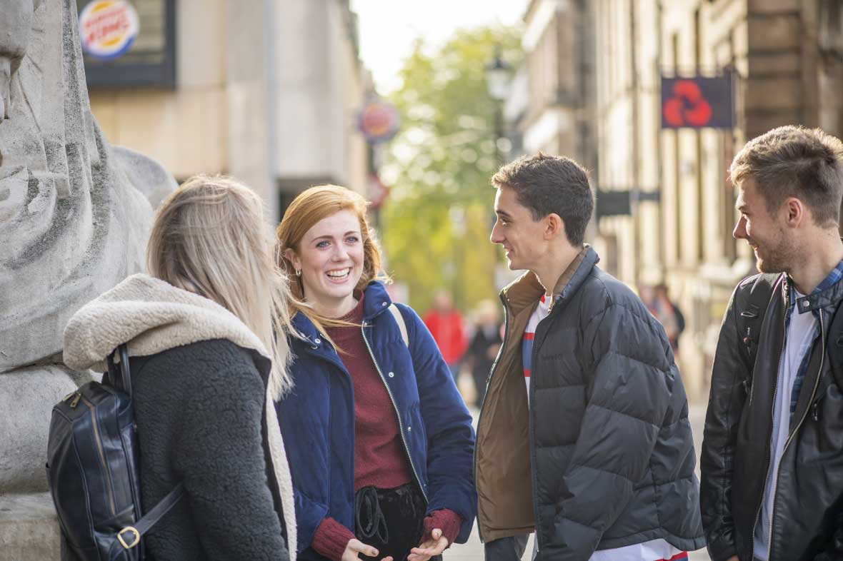  We will work together to ensure the safe and secure return of students to Nottingham + use this as foundation for a new long-term integrated student & community regeneration strategy.Loads being done here, 2 x LRF groups, community relations etc...  https://www.nottinghampost.com/news/nottingham-news/nottingham-universities-reveal-plan-shut-4372093