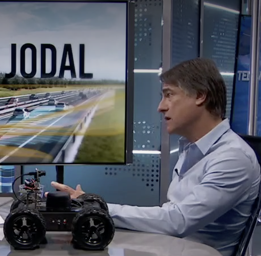 GeneXus's tweet photo. 🔴Ahora en #DesafioAI @njodal hablará sobre #VehículosAutónomos 🚗
👉 https://t.co/SFq2ZtIbp4
👉 Link zoom: https://t.co/GYjtH3jbGM
#AI #GeneXus https://t.co/lZEE1tbOyx