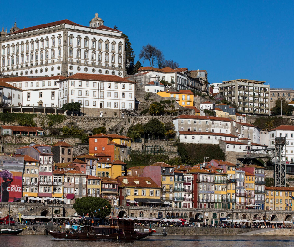 'Ancient, Very Noble, Always Loyal and Undefeated City of Porto!'
There's no better phrase to describe the city of Porto. Enjoy it! 💙

#visitportoandnorth #porto #visitporto #invicta #wta2020