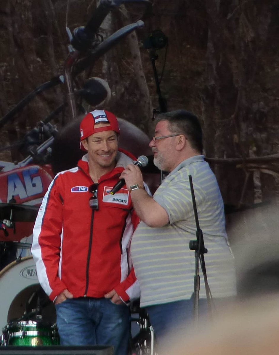 sham681's tweet image. Happy Birthday @NickyHayden. Never forgotten. With @MotoGPJules at Silverstone 2013 #KentuckyKid