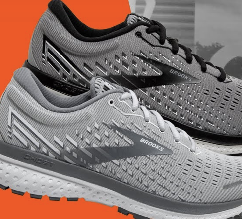 SolesInMotion_'s tweet photo. There's a reason the Brooks Ghost is one of the most popular running shoes year after year. The extremely popular Brooks Ghost 13 is an everyday running shoe that offers reliable cushioning and comfort. https://t.co/WLOUvXrp8M