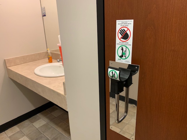 3DPrintingStore's tweet photo. Recently @3DPrintingStore was asked to make some contact mitigation solutions for our local city government. Learn more in our recent blog post: https://t.co/iSs2hH4G8E
@Accucode @OrderJellyfish
#3dprinting #custom #contactmitigation #buildingmanagement #protectingemployees https://t.co/fqa2DQvqce