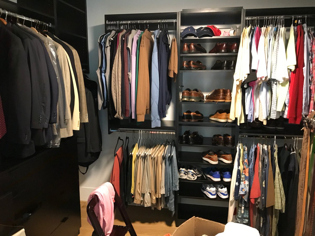 GaryGermer's tweet photo. I don't normally get excited about clothing but this sale is great for men's clothes.  Brooks Brothers, Ferragamo, and more.  shoes 11 1/2,  shirts 16 1/2-17   real quality and relevant,  See our sale today at 4660 Upper Dr.  Lake Oswego.  https://t.co/zOf06w61rb https://t.co/UK4r29fjAQ