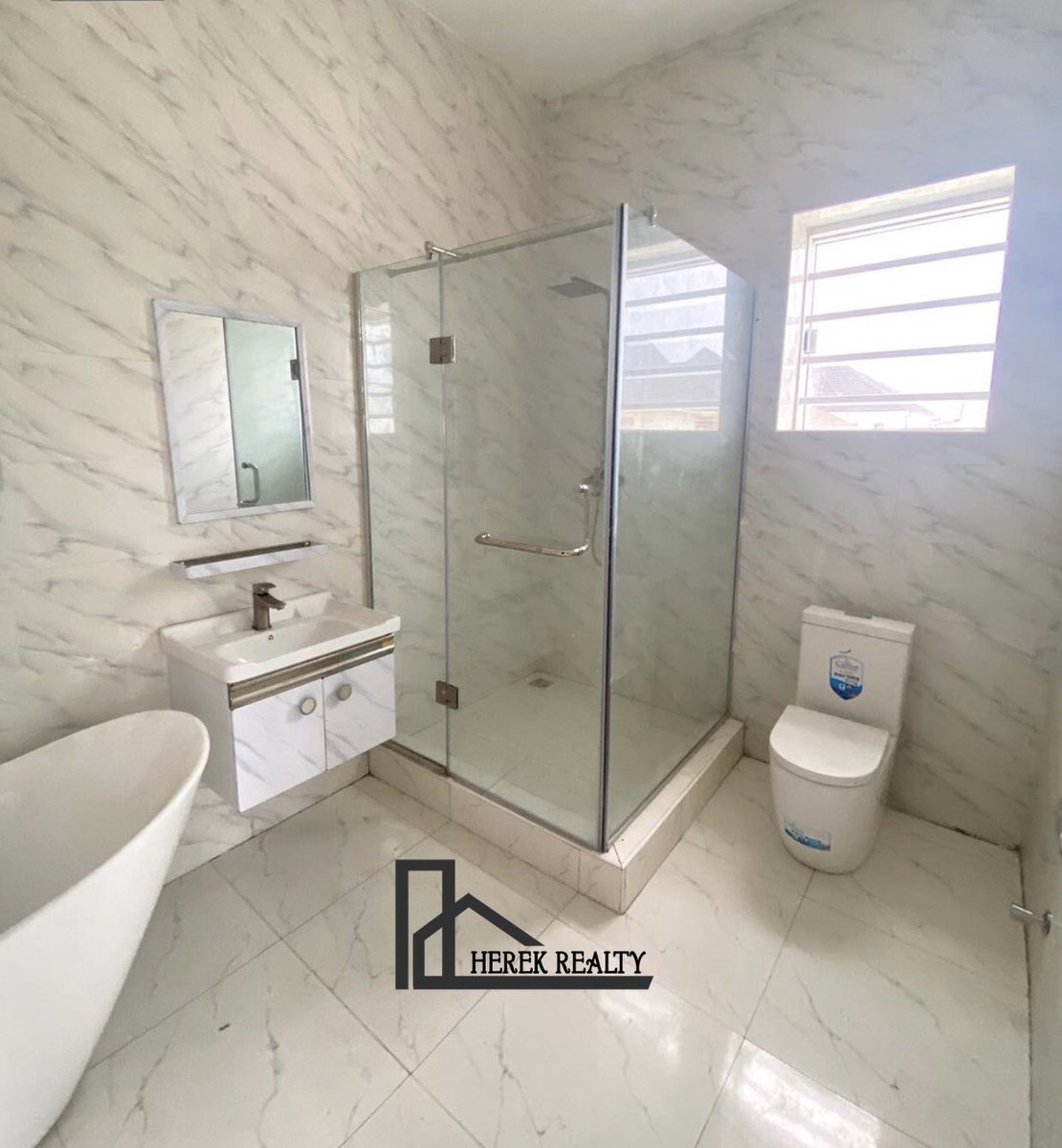herekrealty's tweet photo. For Enquiries: 
📞 08073318884, 08033763443
📧 herekrealty153@gmail.com
#herek #herekrealty #realtorlife #nigeria #real #realestate #propertymanagement #lagosnigeria #instagram #instadaily #instablog #tundeednut #affordable #affordablepropertiesinlagos #affordableproperties https://t.co/q28oLvtj9u