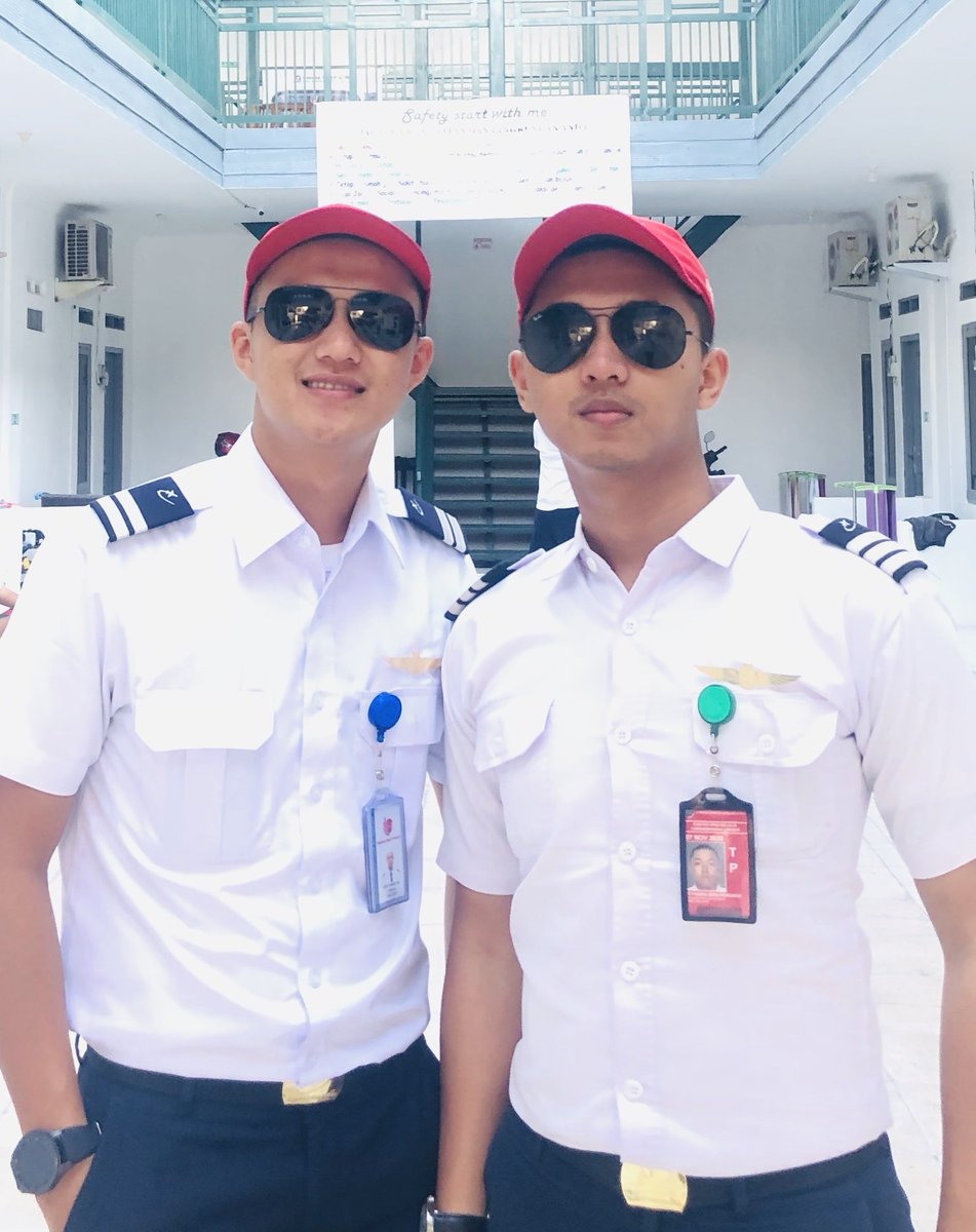 Duo M
.
.
Medan Makassar