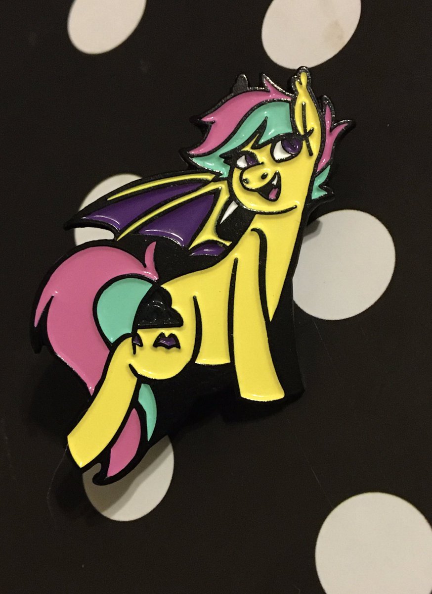 probablydononny's tweet photo. Pins in!! Sunny by @PersonaPins pins going for $12, Star Shower $10, each comes with a sticker! Extra stickers are $5 each or 3 for $12! US free shipping, international TBD. 
Comment or DM if interested! https://t.co/w49hTyjM0b