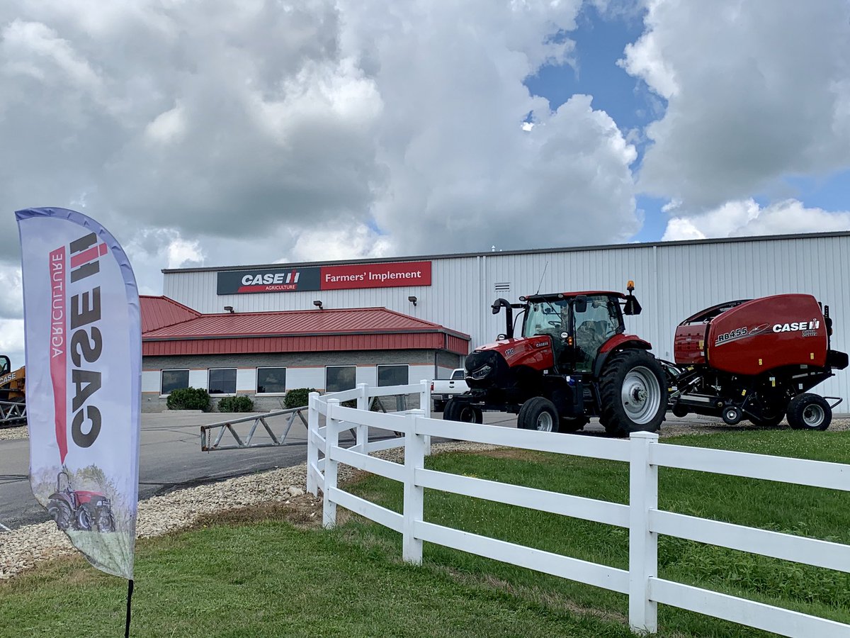 FarmersincLLC's tweet photo. Great day for baling hay!
See Farmers’ Implement for your hay equipment needs. https://t.co/h8mL7rxZeH