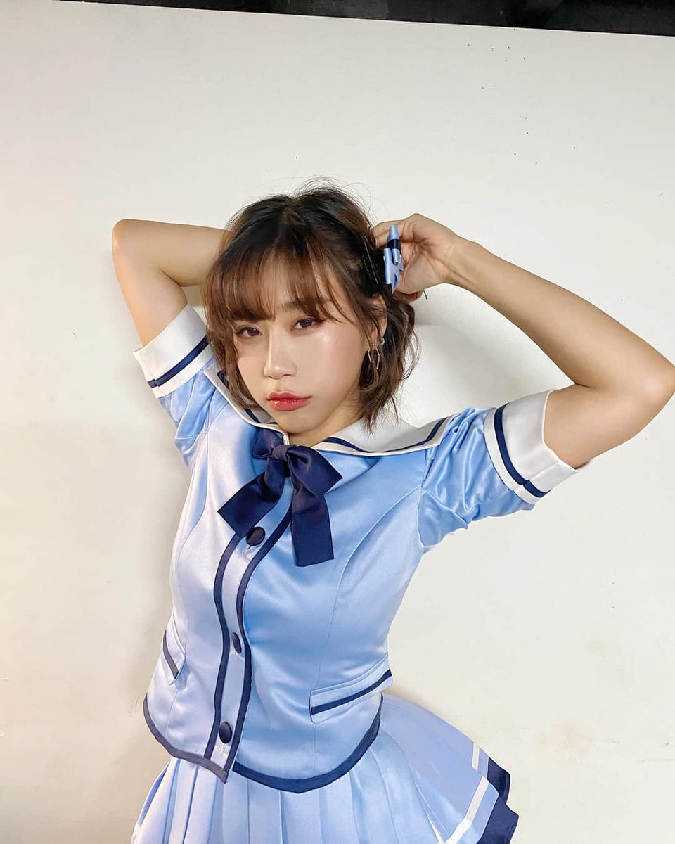 😂ถ่ายท่าติดโบว์ยังไงให้มีอินเนอร์
เอ๊ะหรือเป็นที่ตัวเรานะ 55555🙈
CR. <a href="/khamin/">Khamin</a>.bnk48official 

#PandaBNK48 #BNK48