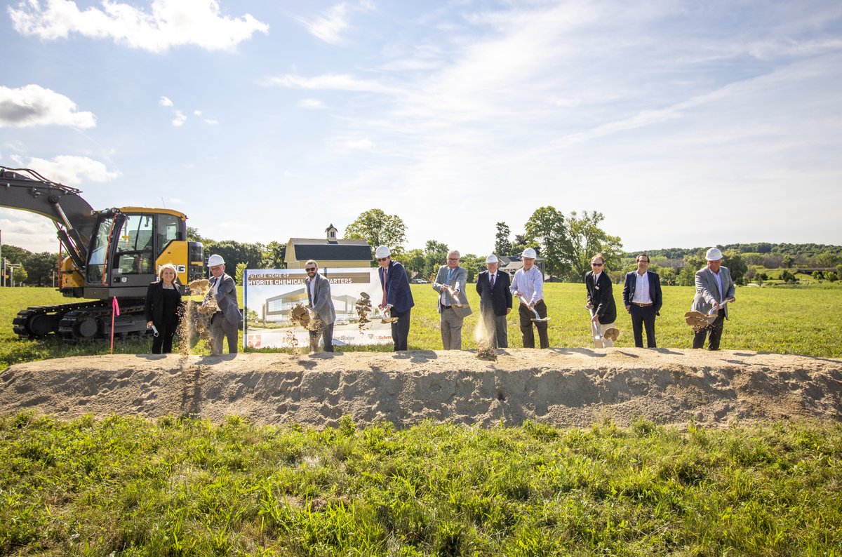 IrgensPartners's tweet photo. We couldn't be more excited to break ground on the new #Hydrite HQ at Golf Parkway Corporate Center. #gpcc. https://t.co/0XCziBwCIt