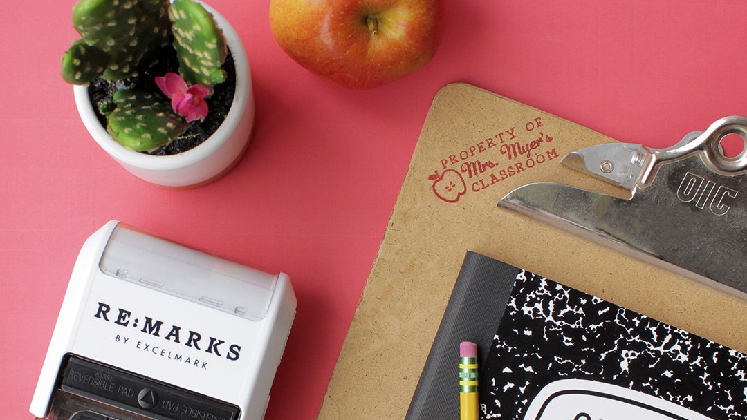 AllRubberStamps's tweet photo. Organization personalization. 💁🏾‍♀️🍎✏️ #teachersupplies Click to shop! ➡️ https://t.co/H5fuctYB6n https://t.co/I1SdA3mTky