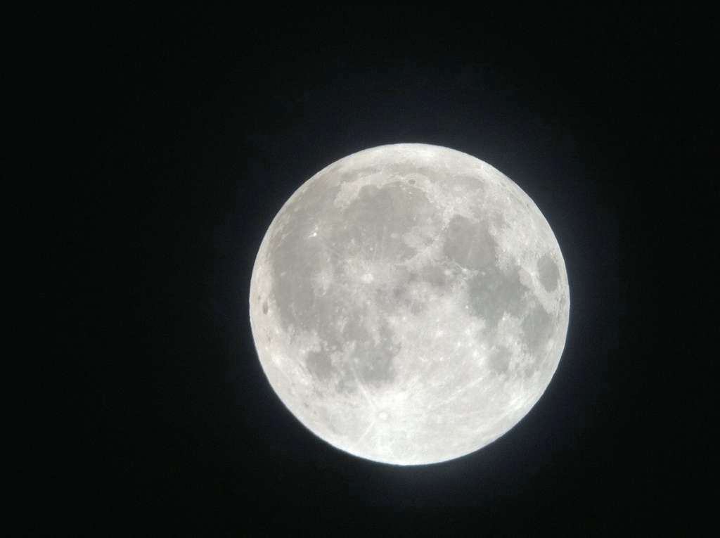 Push4mSas's tweet photo. La transformation de l'#industriespatiale servie par les nouvelles technos ouvre de nouveaux possibles et redonne du sens à l'exploration habitée de la #Lune. Grâce à notre solution qui révolutionne la #robotique @Push4mSas est prêt à répondre aux nombreux défis du Programme !✌️ https://t.co/nyEMlsjRAl