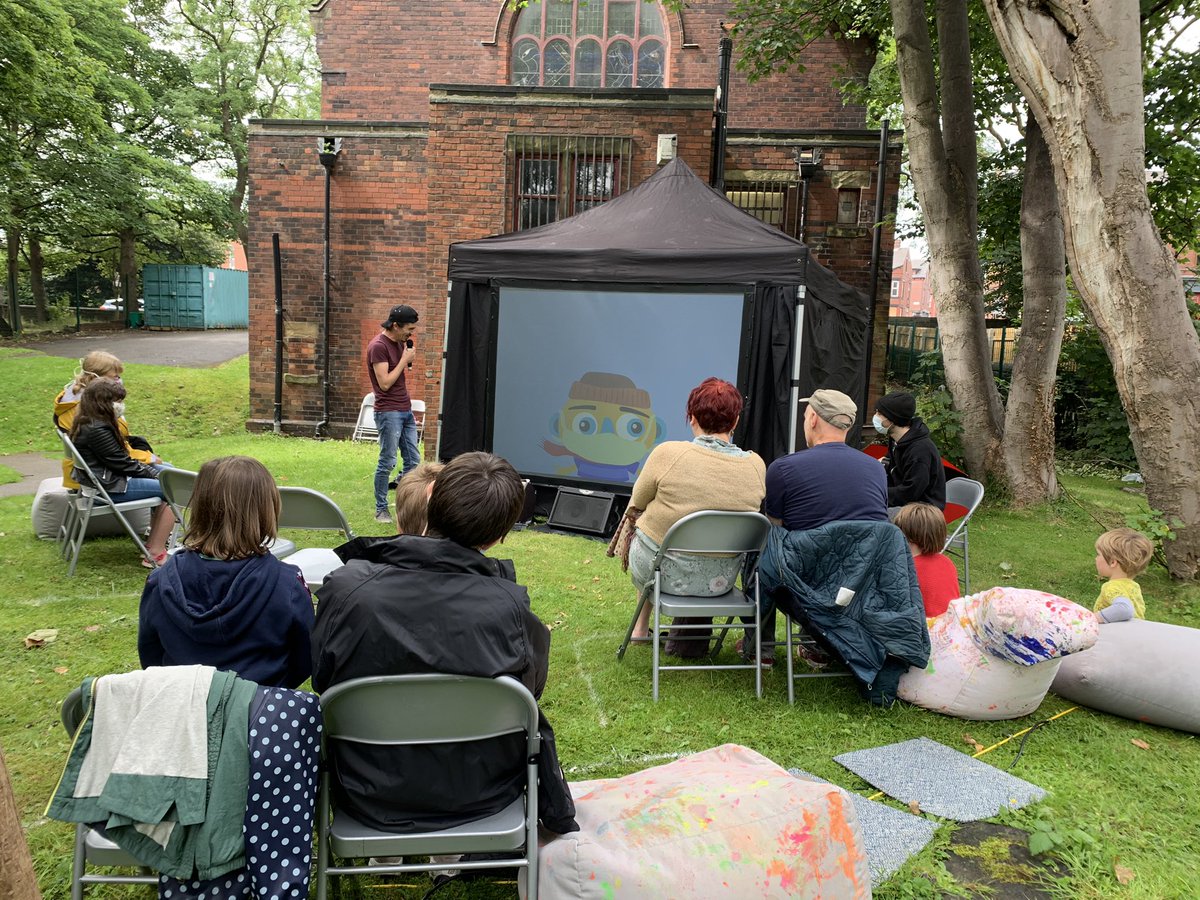 154collective's tweet photo. Today has been so amazing. Loved loved loved having fun and laughs with audiences and @WalterLemonFace again. We've missed it so much!

Massive shout to all the amazing people and orgs that have made #LiveLittleStoriesLeeds a real and beautiful thing. https://t.co/PY14M2s3NA