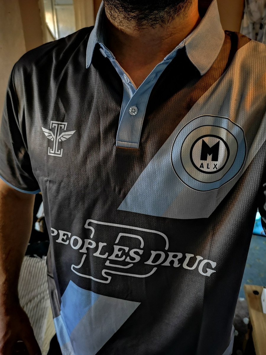 JaxonsJerseys's tweet image. Big thanks to @StatesideShirts and @IcarusFCphl for the shirts of @MotorikFC @valhallafc and my fav @Steel_FC15 - fantastic shirts #newshirts #kitporn