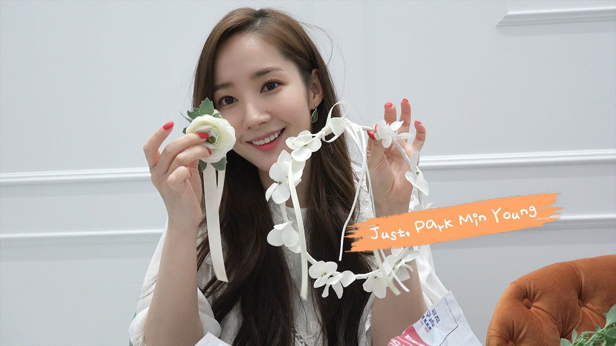 PMYBrasil's tweet photo. [#MYTUBE] 30.07.20 | MinYoung postou um novo video em seu canal do Youtube. Ela fez um chá de noivado para uma das seus melhores amigas da setima série

"Just, Park MinYoung: preparando um chá de noiva"
🌸 https://t.co/3Xpht64LMg 

#JustParkMinYoung #ParkMinYoung #朴敏英 #박민영 https://t.co/aHOzJHyOAl