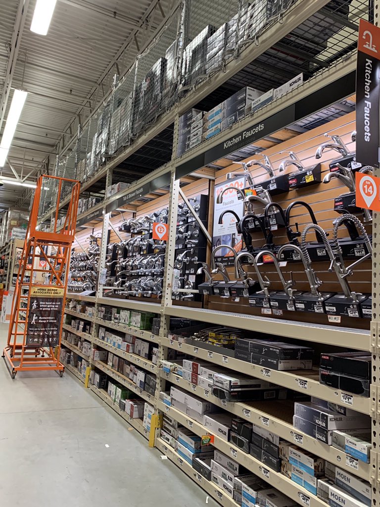 ShawnQuinnHD's tweet photo. D26 DS Alissa leading by example taking ownership and pride in her overheads! Amazing job @ALisosky! #NewEnglandPackdownParty #PerfectOverheads @JasonArigoni @MarkMichaud4 @Javy0173 @KianaMoses2 @JoeRusso6223 https://t.co/WevF4HBRoe