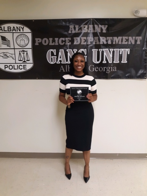 GA_Corrections's tweet photo. @GA_Corrections is proud of Special Agent Checobi Williams for being recognized as the 2019-2020 Georgia Gang Investigators Association Southern Region Gang Investigator of the Year Award!👏#ganginitiative #protectGA #CorrectionsStrong #waytogo @ACAinfo @CLALeadership https://t.co/OID2zzLwEa