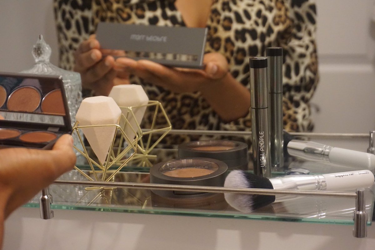 Do you have a philosophy when switching or using #NaturalSkincare or #greenbeauty Peep my take 👇🏽

instagram.com/p/CDOg09RHK48/…