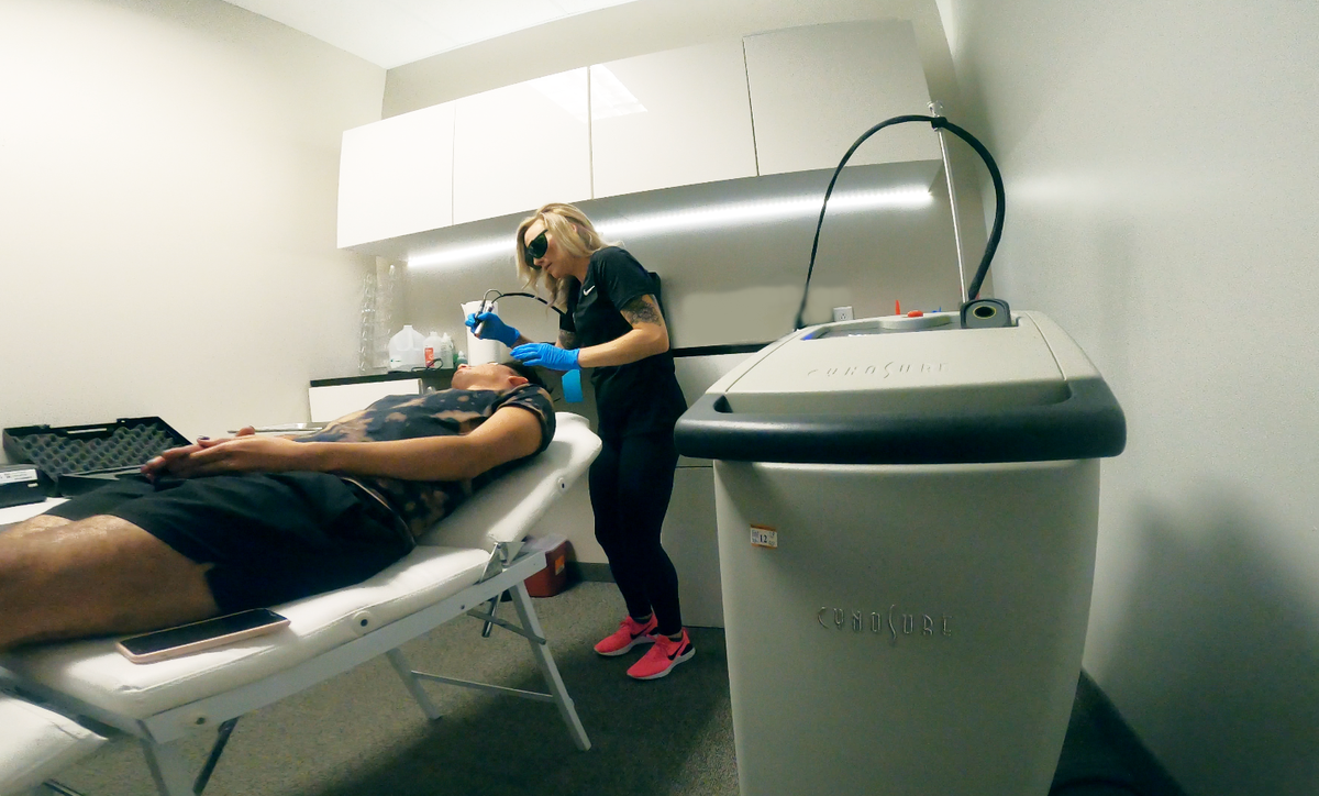 SynergyMedSale's tweet photo. Our goals is to be your source of #Preowned Aesthetic Device that is in Tip-Top Shape! #lasertesting 

#cynosure #apogee #elite+ #preownedmovement https://t.co/1LX0hZ36sZ