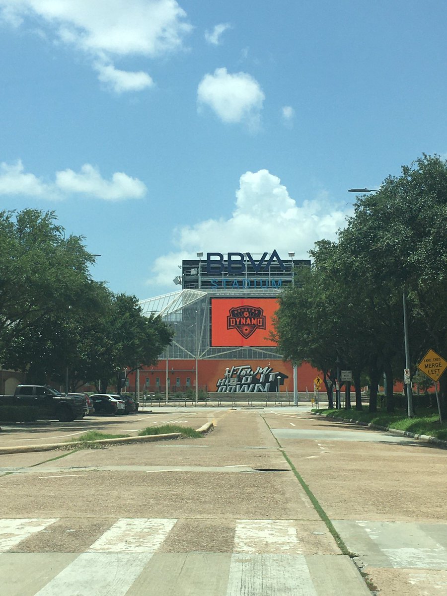 ernaldogarcia07's tweet photo. Everything looks very quiet today at home @HoustonDynamo #dynamohome @BBVAStadium 💪🏻 https://t.co/bqrtZrlPnJ