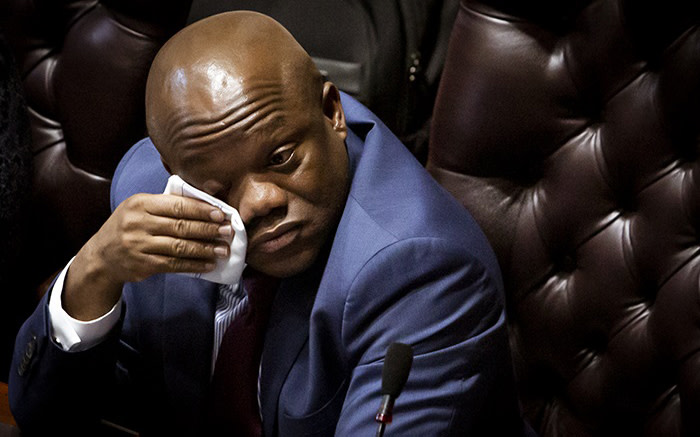 ewnupdates's tweet photo. CFO and other officials in KZN Premier’s office out on bail in graft case https://t.co/bRAceDN5qy https://t.co/vI0Ac2GgX2
