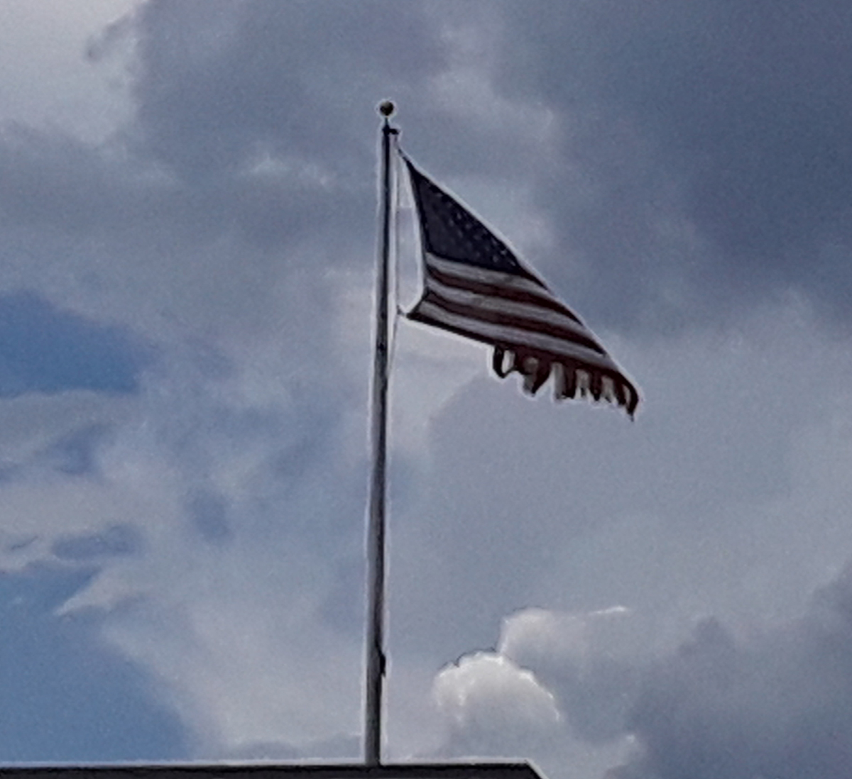 FlagShaming's tweet image. Shame on @Walmart Store #0155 in Senatobia, MS for flying such tattered flags (both are torn/ripped)!

We know the American flag is important to you, so please get these flags replaced!

U.S. Flag code: Title 4, USC, Chapter 1, § 8 (k)

@WalmartHelp

#Disgraceful #FlagShaming