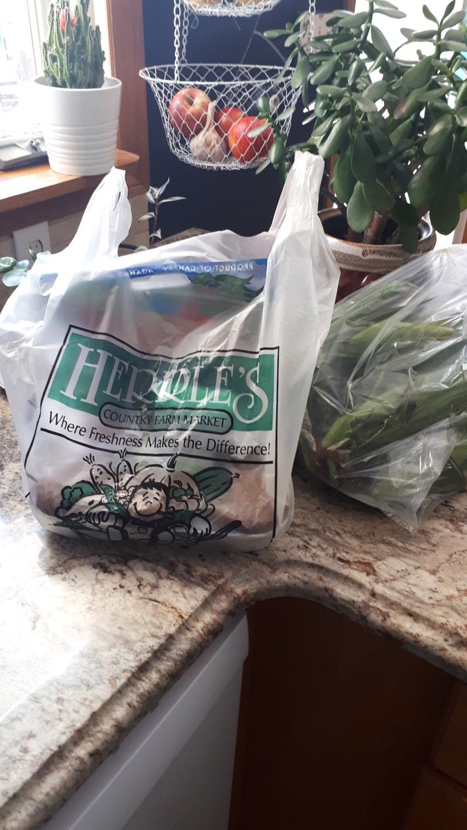 Got the goods today!! Now.. what to make alongside the corn is the question 🌽
@HerrlesMarket